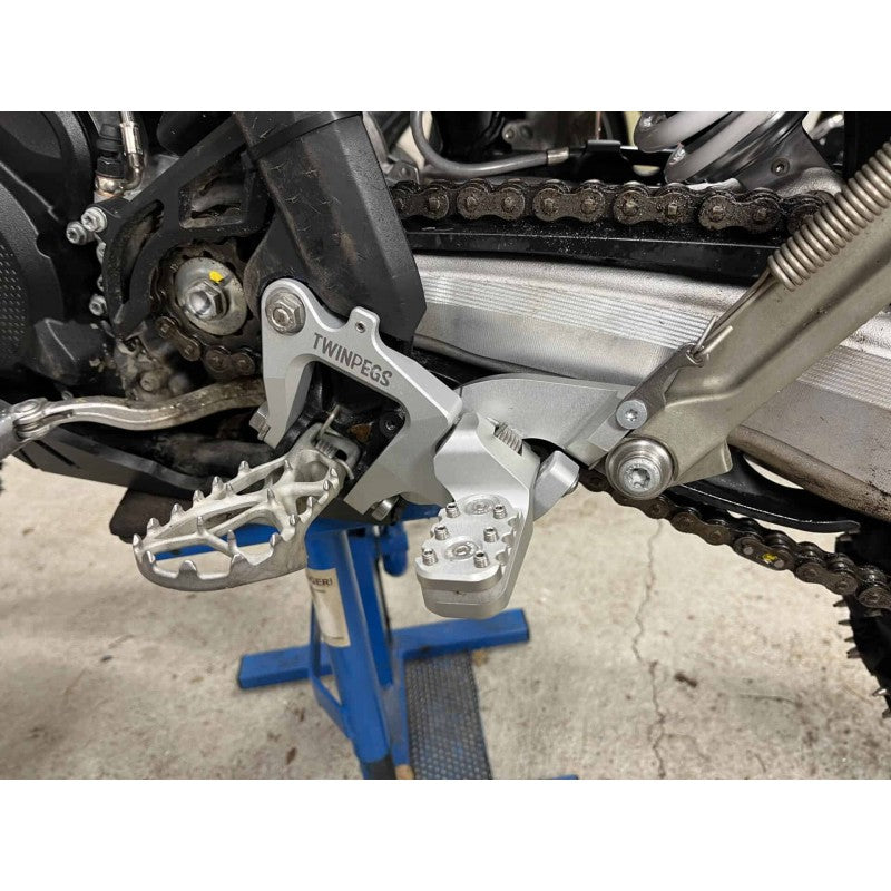 Twinpegs für KTM / Husqvarna / Gas Gas Enduro-Motorräder (ab 2024)